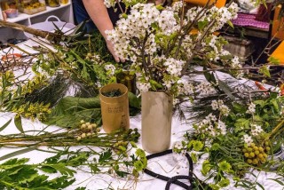 Crafternoon for Adults > Festive Floristry